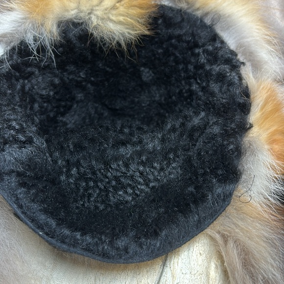 Alaskan Arctic Fox Hat unisex Handcrafted - Picture 5 of 6